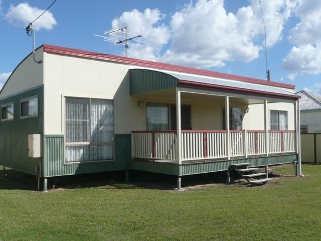 25 Commonwealth Street, CLIFTON QLD 4361, Clifton - Image 1