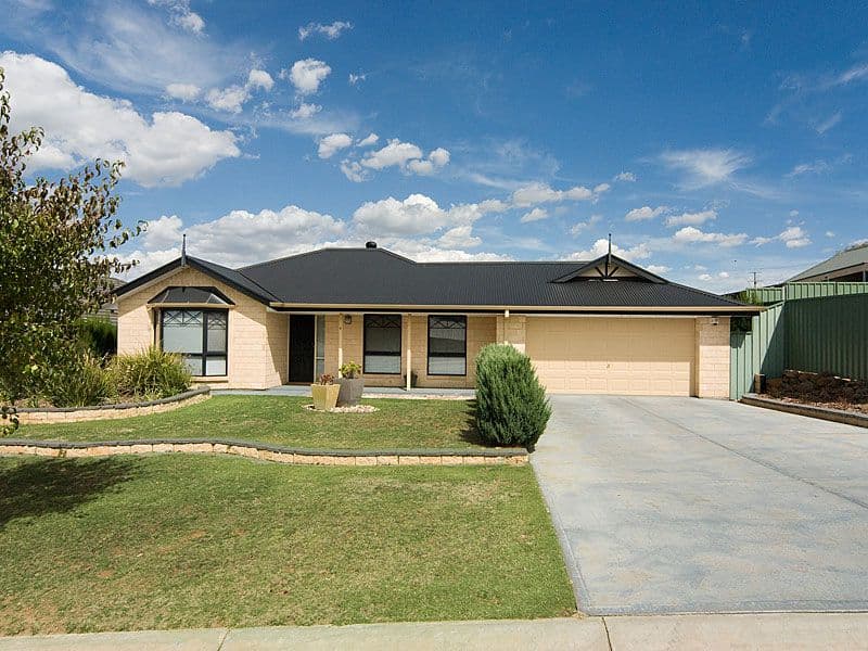 4 Rachel Circuit, NAIRNE SA 5252, Nairne - Image 1
