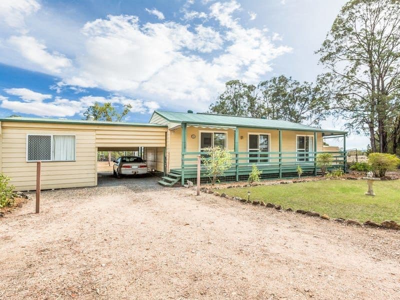 7 Primrose Place, Regency Downs - Image 1