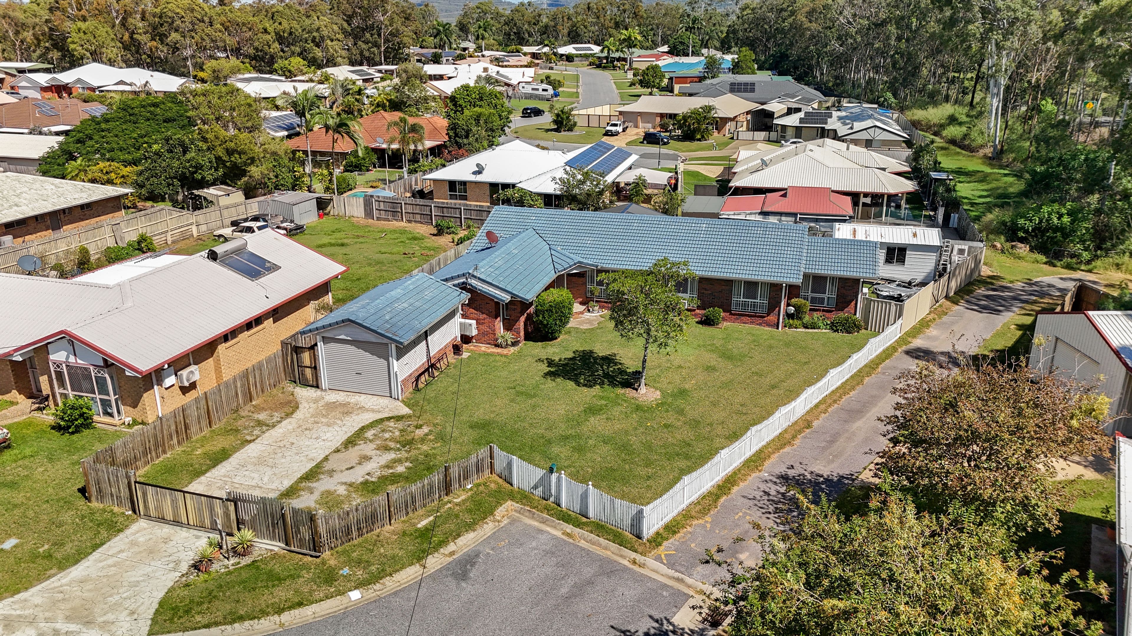 11 Lady Elliot Court, Clinton QLD 4680, Clinton - Image 1