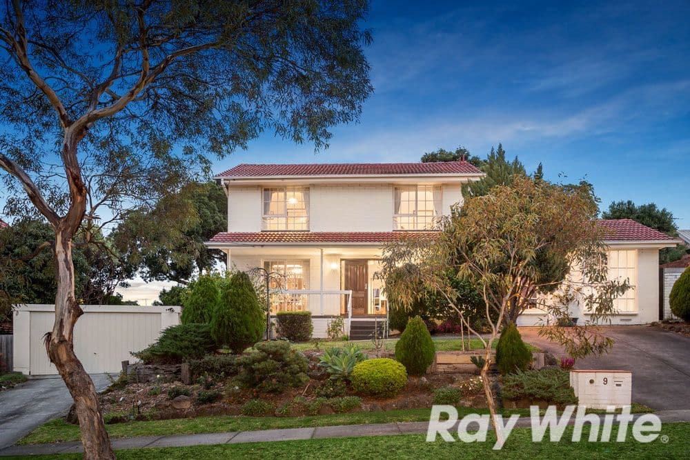 9 Ravenswood Court, Glen Waverley VIC 3150, Glen Waverley - Image 1