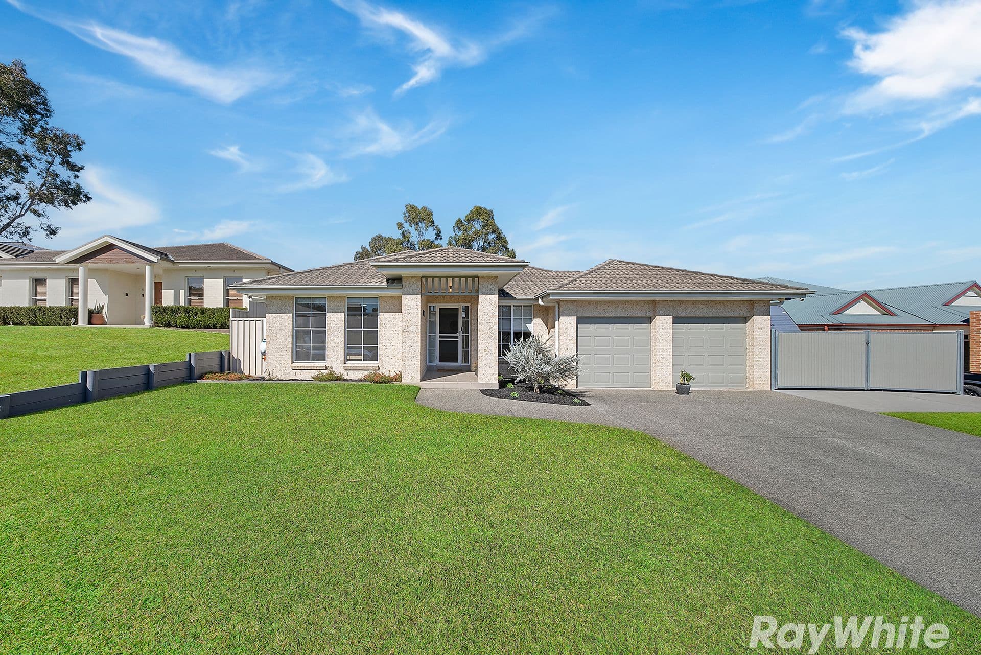 10 Pinnacle Close, Bolwarra Heights NSW 2320, Bolwarra Heights - Image 1