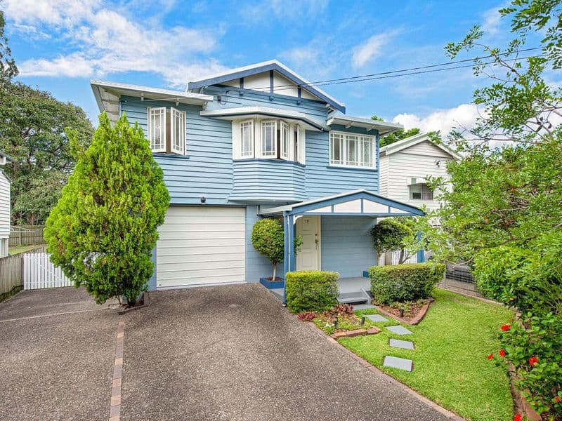 19 Black Street, Yeerongpilly - Image 1