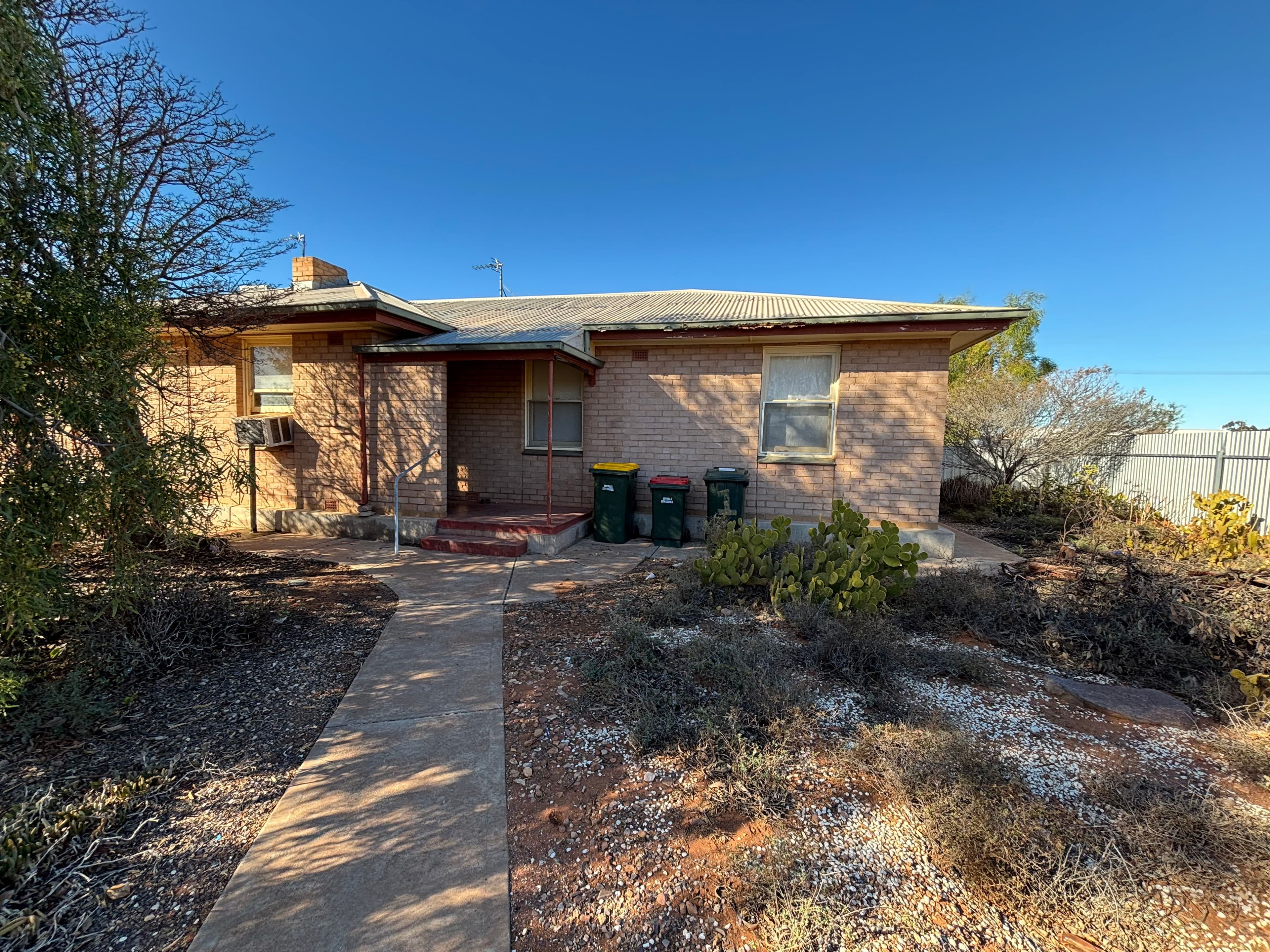 27 Boettcher Street, Whyalla Stuart SA 5608, Whyalla Stuart - Image 1