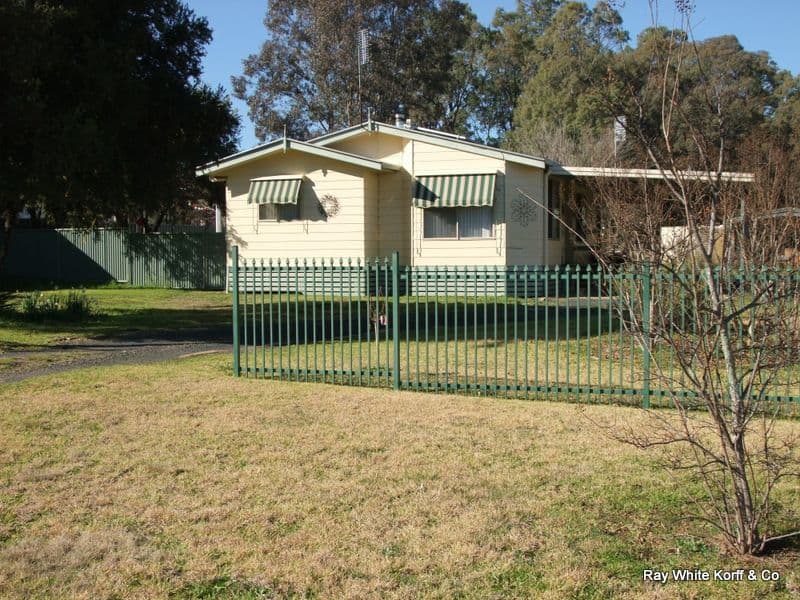 42 Edward Street, COONABARABRAN NSW 2357, Coonabarabran - Image 1