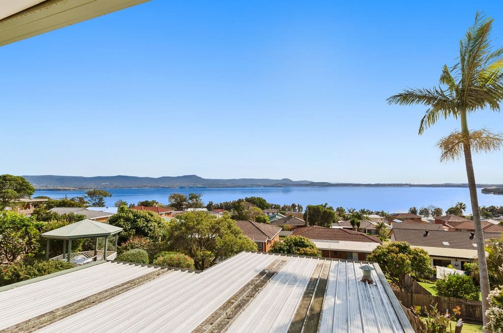 64 Porter Avenue, Mount Warrigal - Image 1