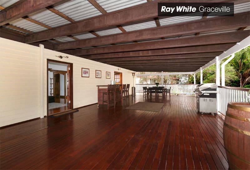 285 Oxley Road, GRACEVILLE QLD 4075, Graceville - Image 1