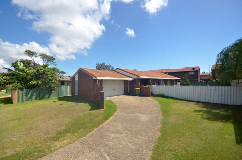 9 Tattler Way, Burleigh Waters QLD 4220, Burleigh Waters - Image 1