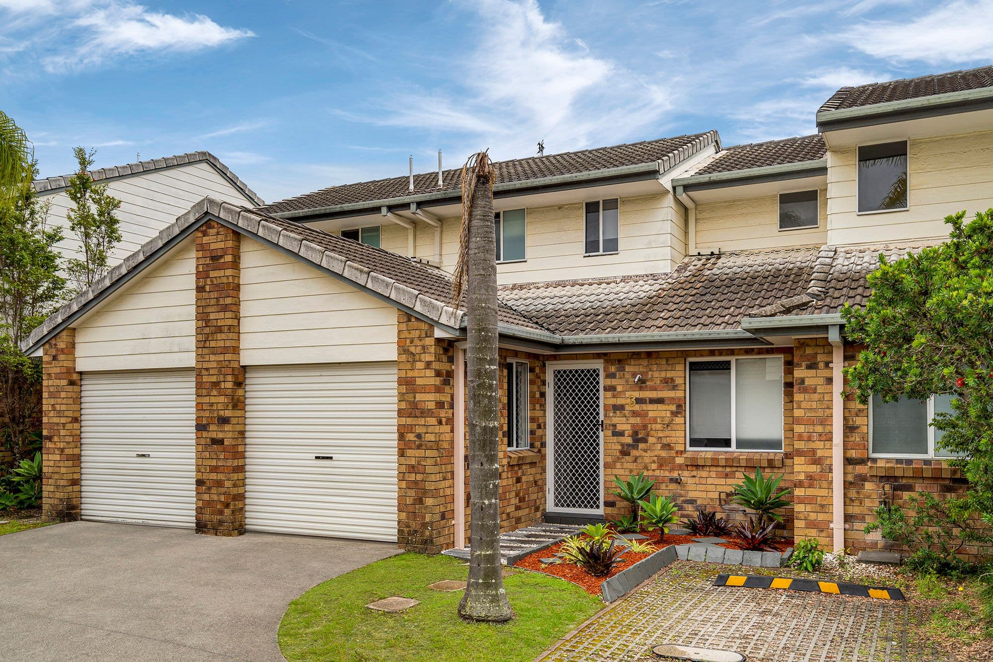 20 Huth Street, Labrador QLD 4215, Labrador - Image 1