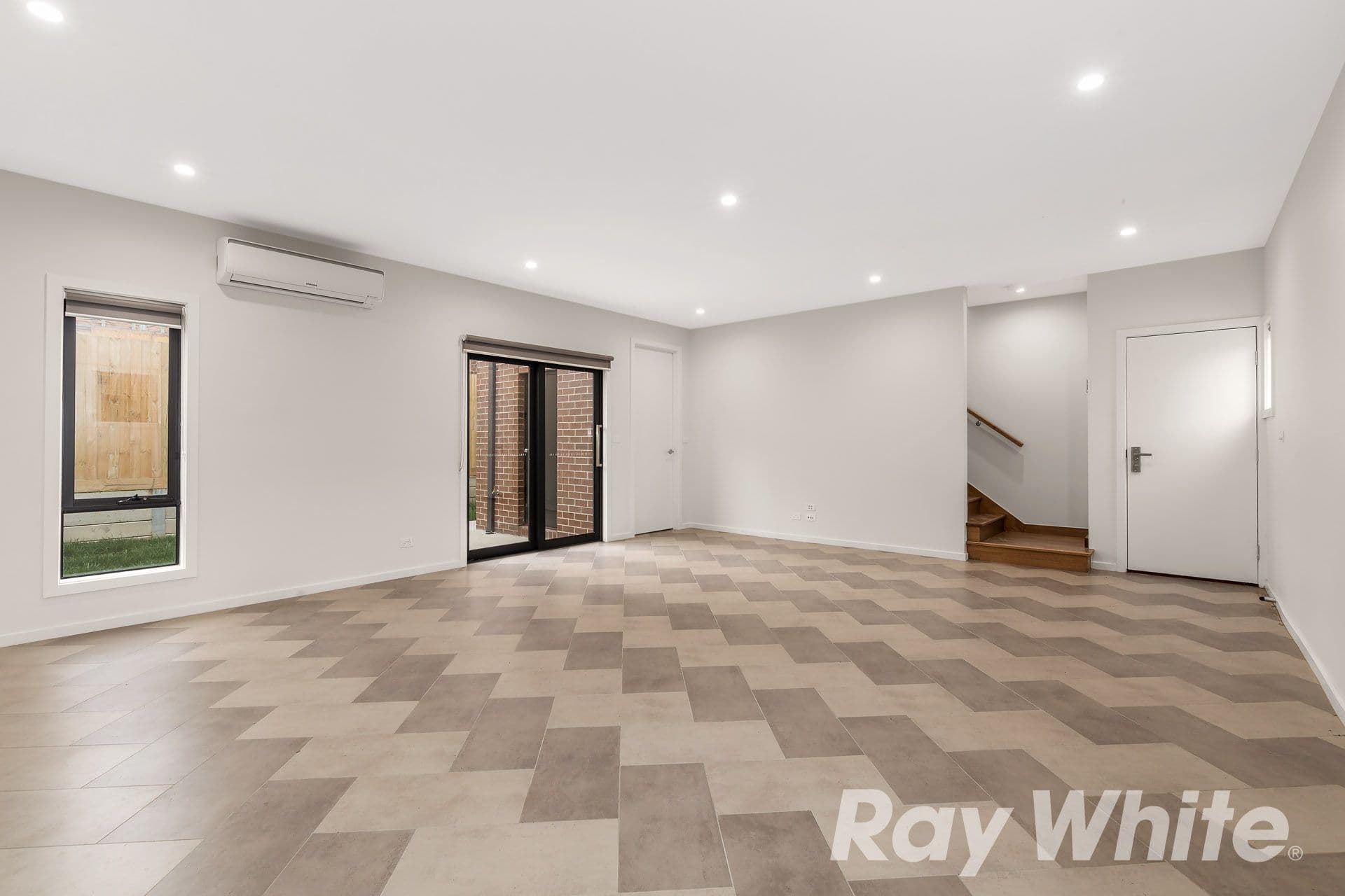 40 Gorge Road, South Morang VIC 3752, South Morang - Image 1