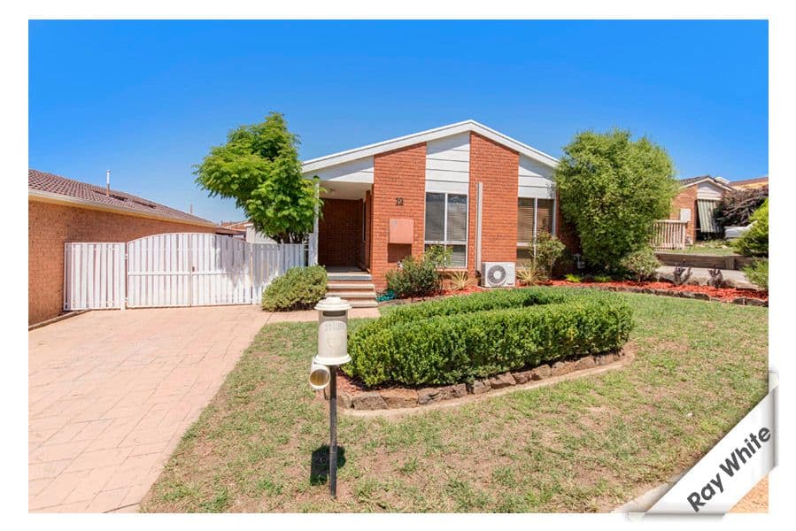12 Revell Close, Gordon ACT 2906, Gordon - Image 1