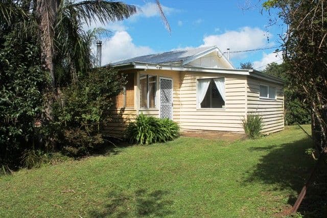 20 Palm Grove Avenue, EAGLE HEIGHTS QLD 4271, Eagle Heights - Image 1