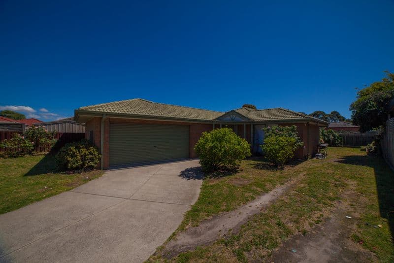21 Sapphire Drive, Hampton Park VIC 3976, Hampton Park - Image 1