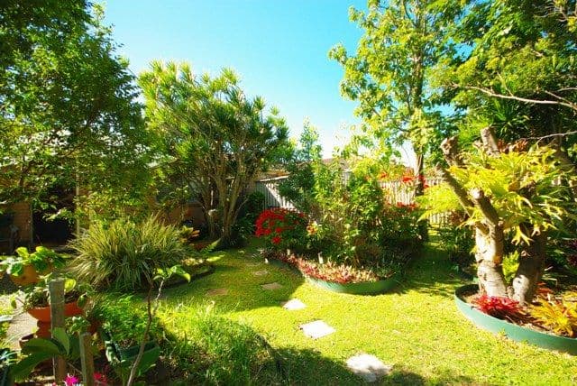 24 Paradise Avenue, MIAMI QLD 4220, Miami - Image 1