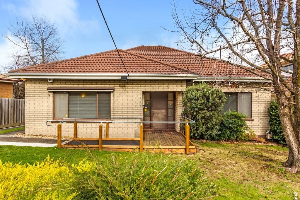 1 Hillside Parade, BOX HILL NORTH VIC 3129, Box Hill North - Image 1