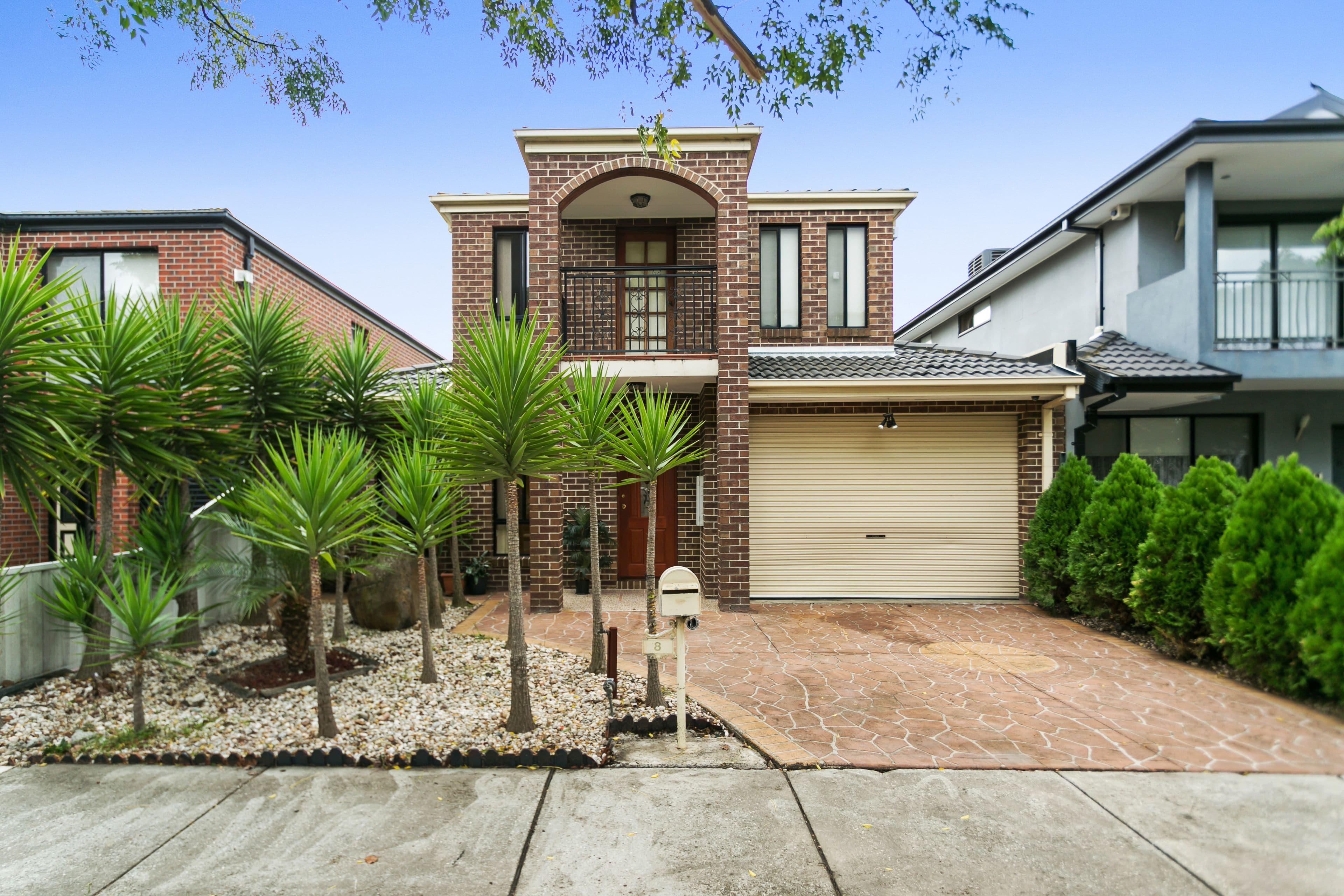 8 Paroo Avenue, Roxburgh Park VIC 3064, Roxburgh Park - Image 1