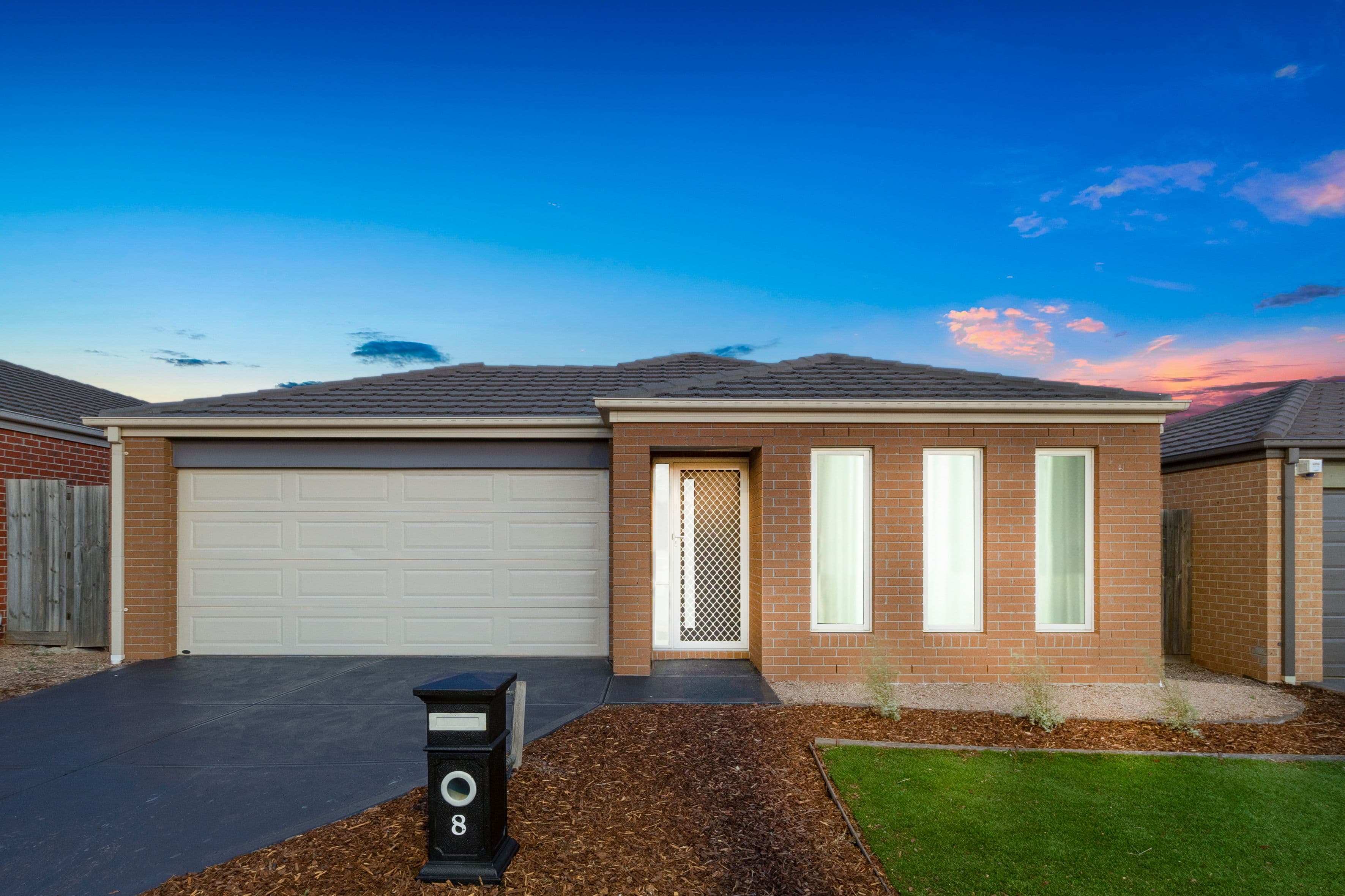 8 Claire Way, Tarneit VIC 3029, Tarneit - Image 1
