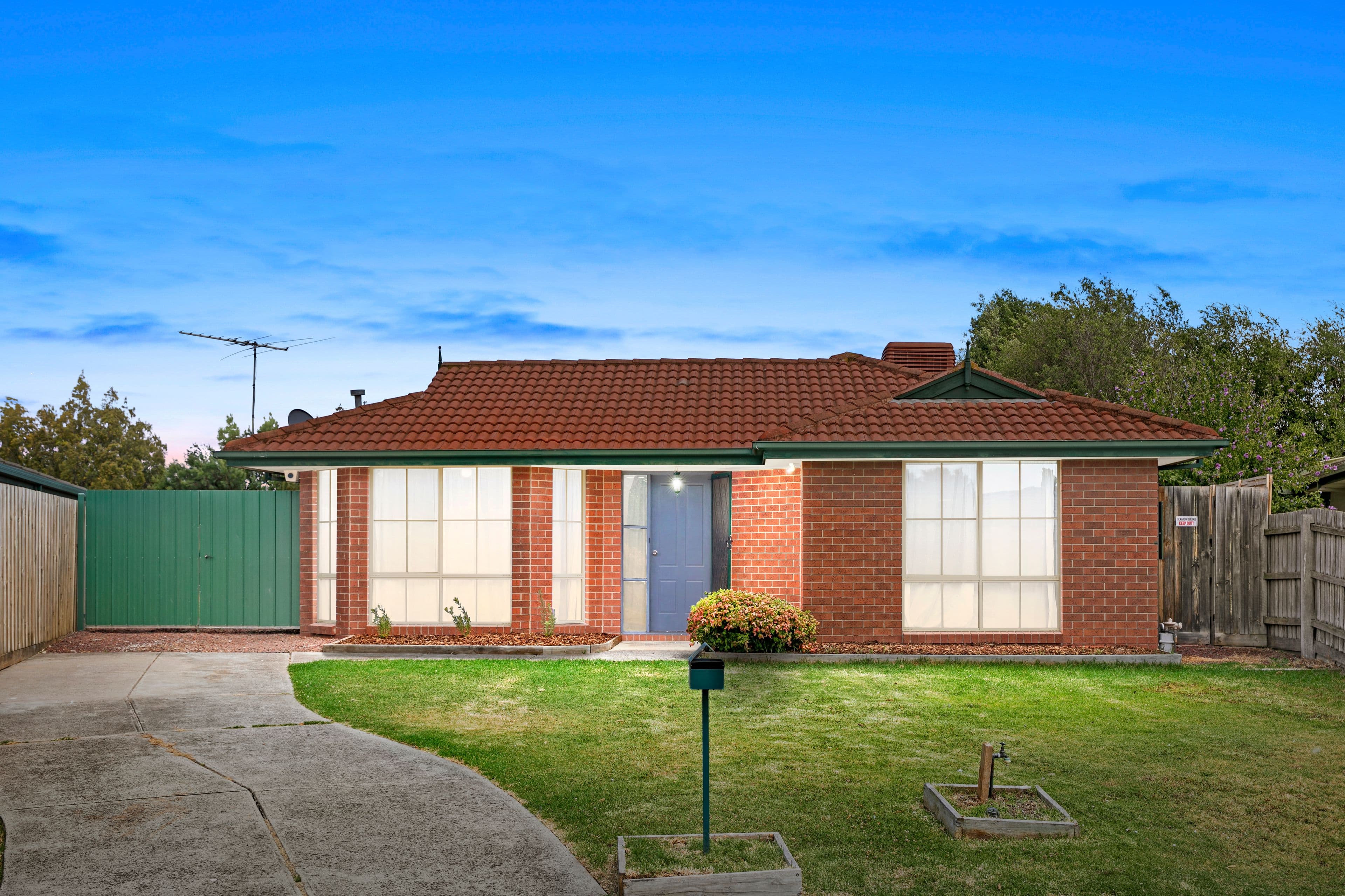 21 Bluebell Drive, Epping VIC 3076, Epping - Image 1