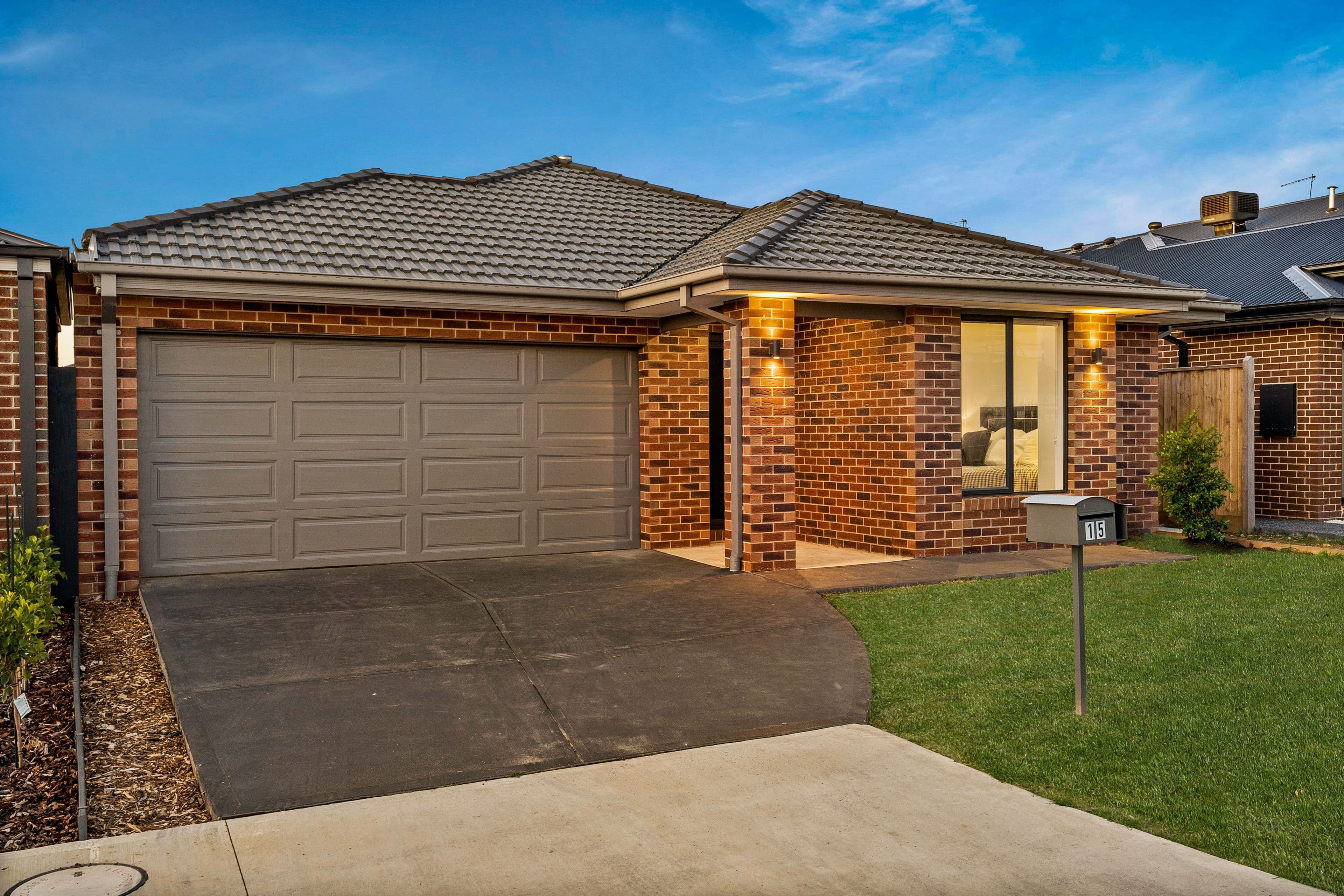 15 Wolverine Crescent, Clyde North VIC 3978, Clyde North - Image 1