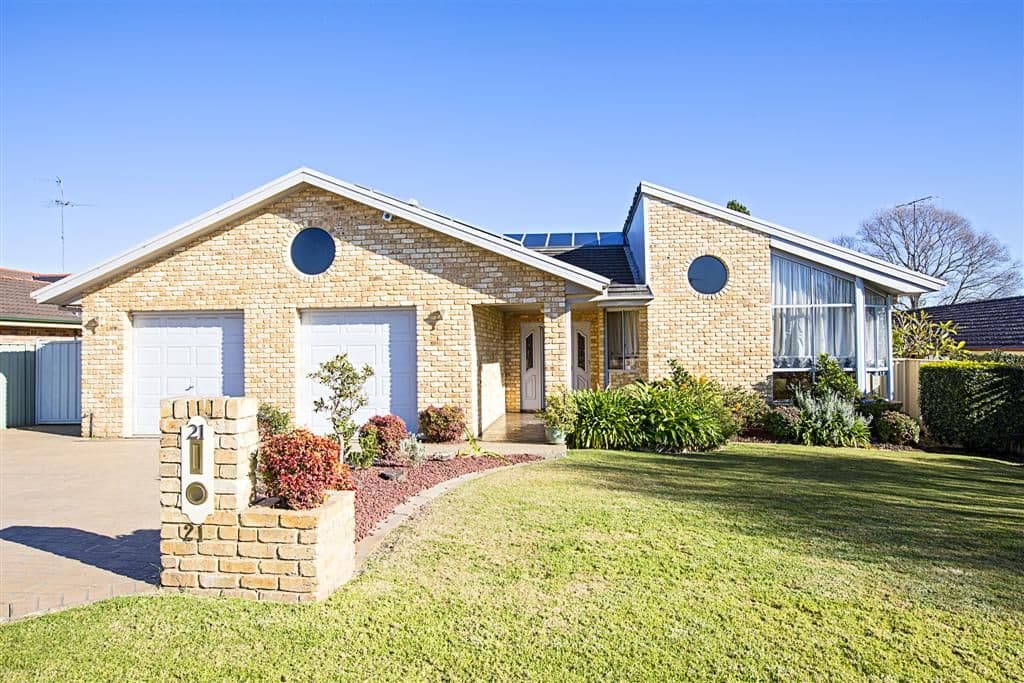 21 Luttrell Street, GLENMORE PARK NSW 2745, Glenmore Park - Image 1