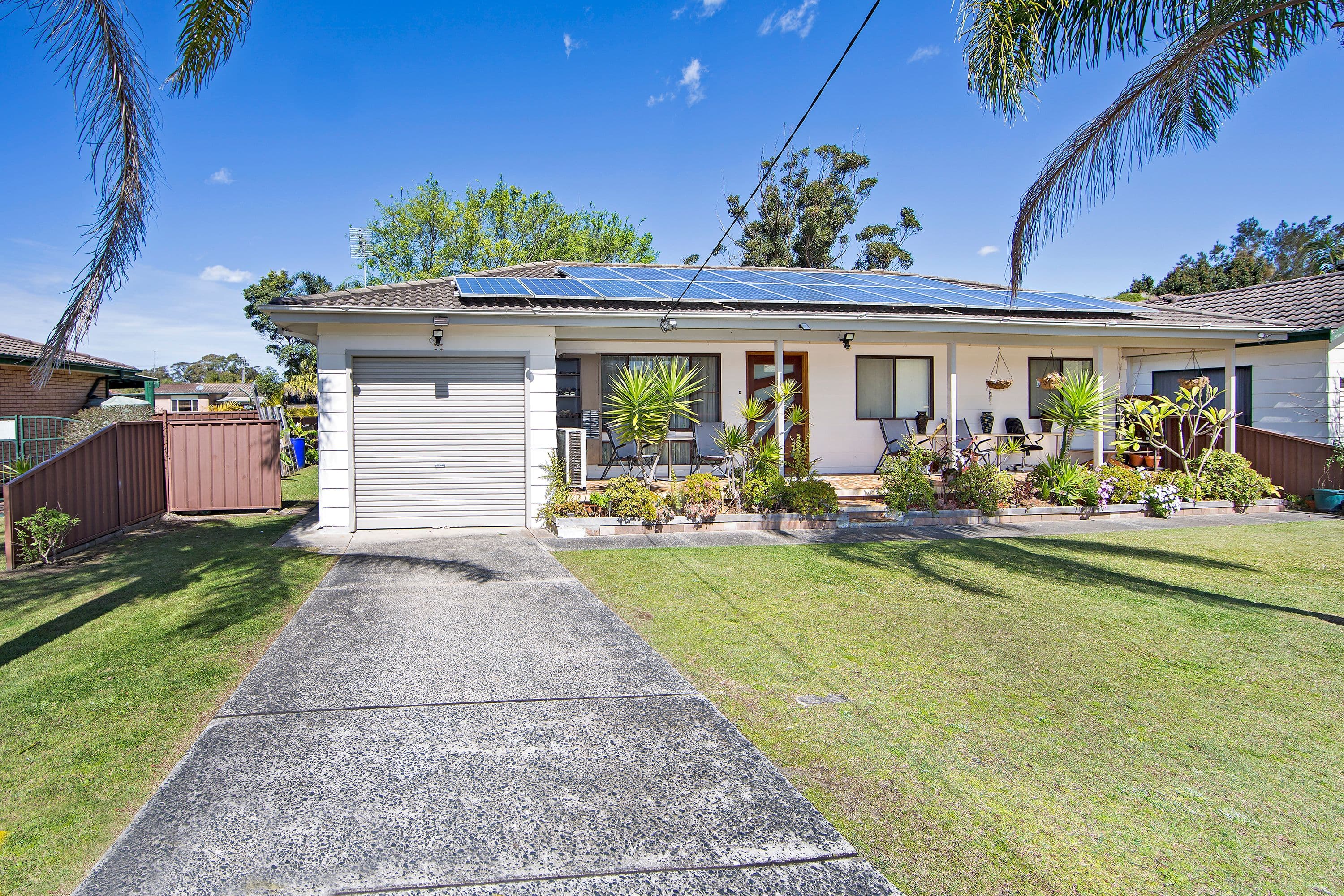 14 Regent Street, Buff Point - Image 1