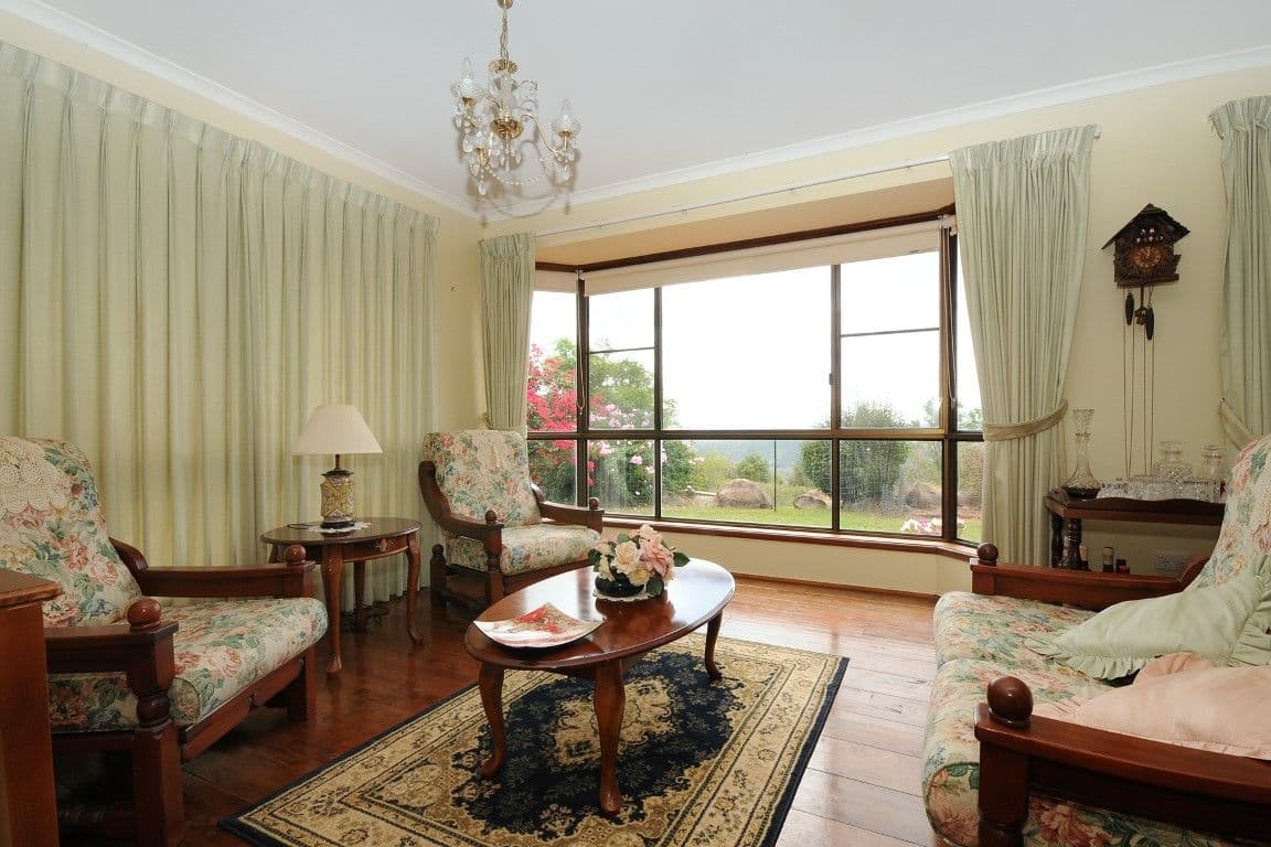5 Glen Court, GLENCOE QLD 4352, Glencoe - Image 1