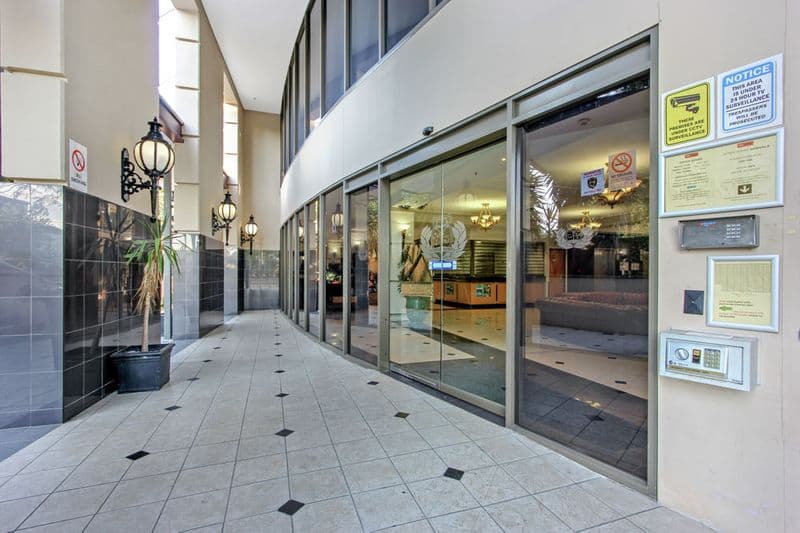 188 Shafston Avenue, Kangaroo Point - Image 1