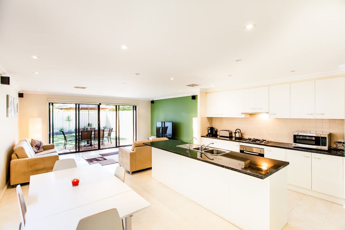 28A Bolingbroke Avenue, HENLEY BEACH SA 5022, Henley Beach - Image 1