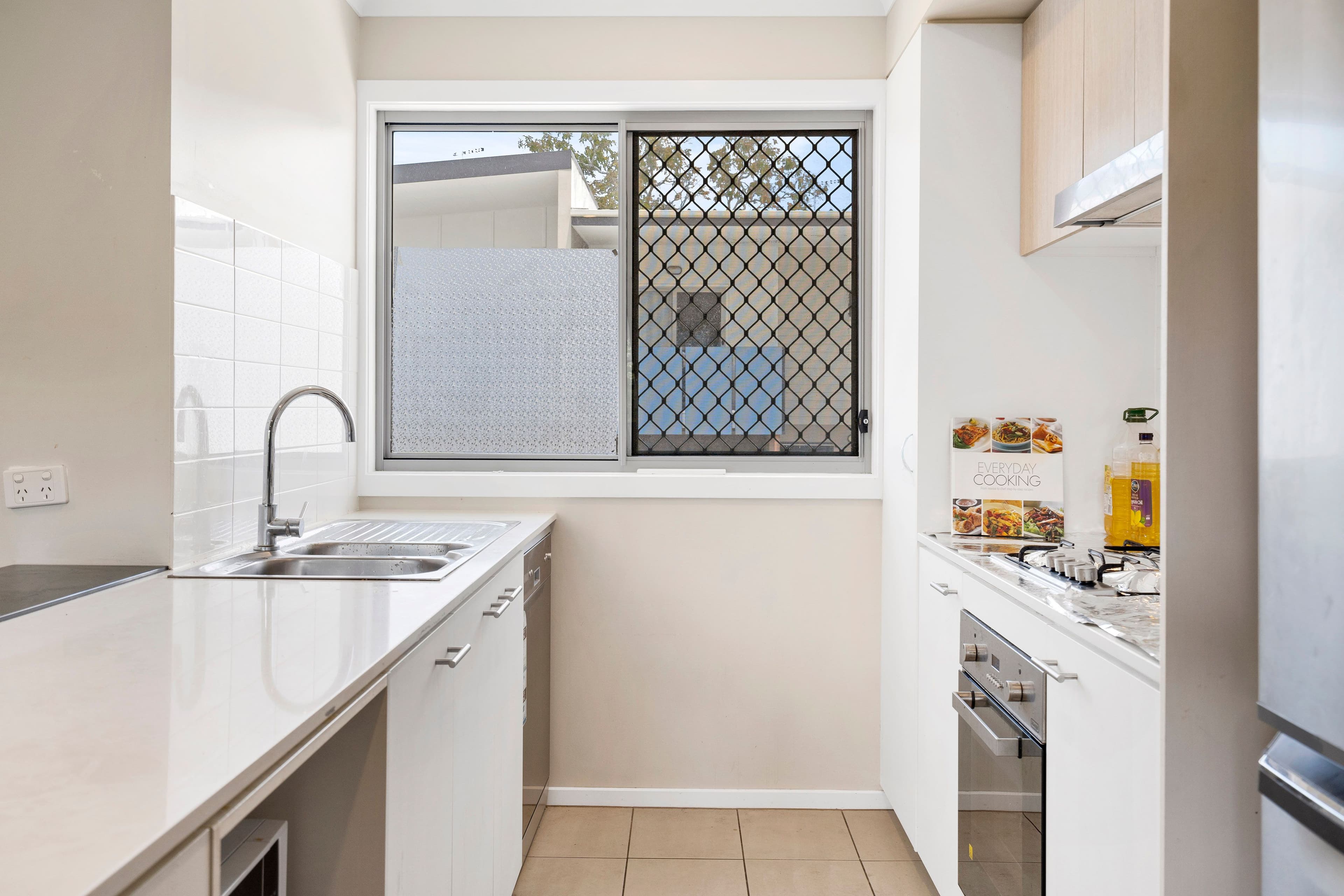 15 Bland Street, Coopers Plains QLD 4108, Coopers Plains - Image 1
