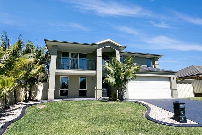 24 Cove Boulevard, Shell Cove - Image 1