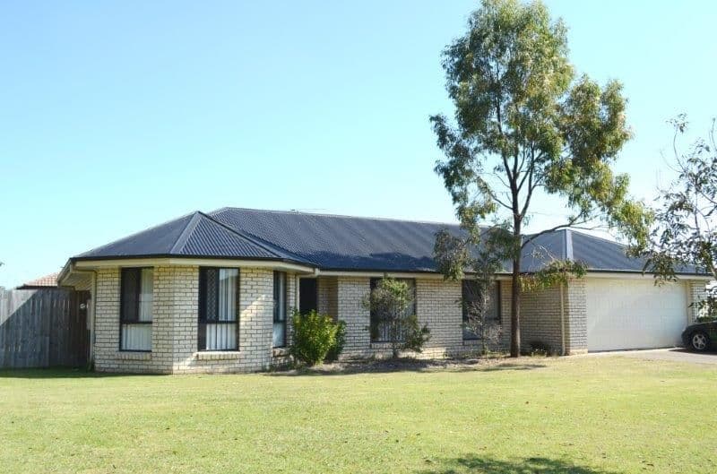 11 Gow Court, CRESTMEAD QLD 4132, Crestmead - Image 1