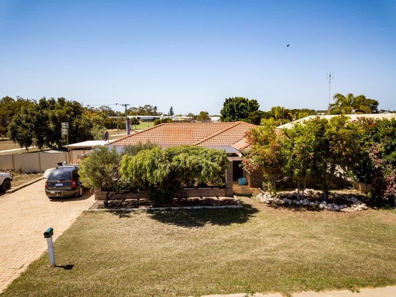 4 Delmage Street, Dongara WA 6525, Dongara - Image 1