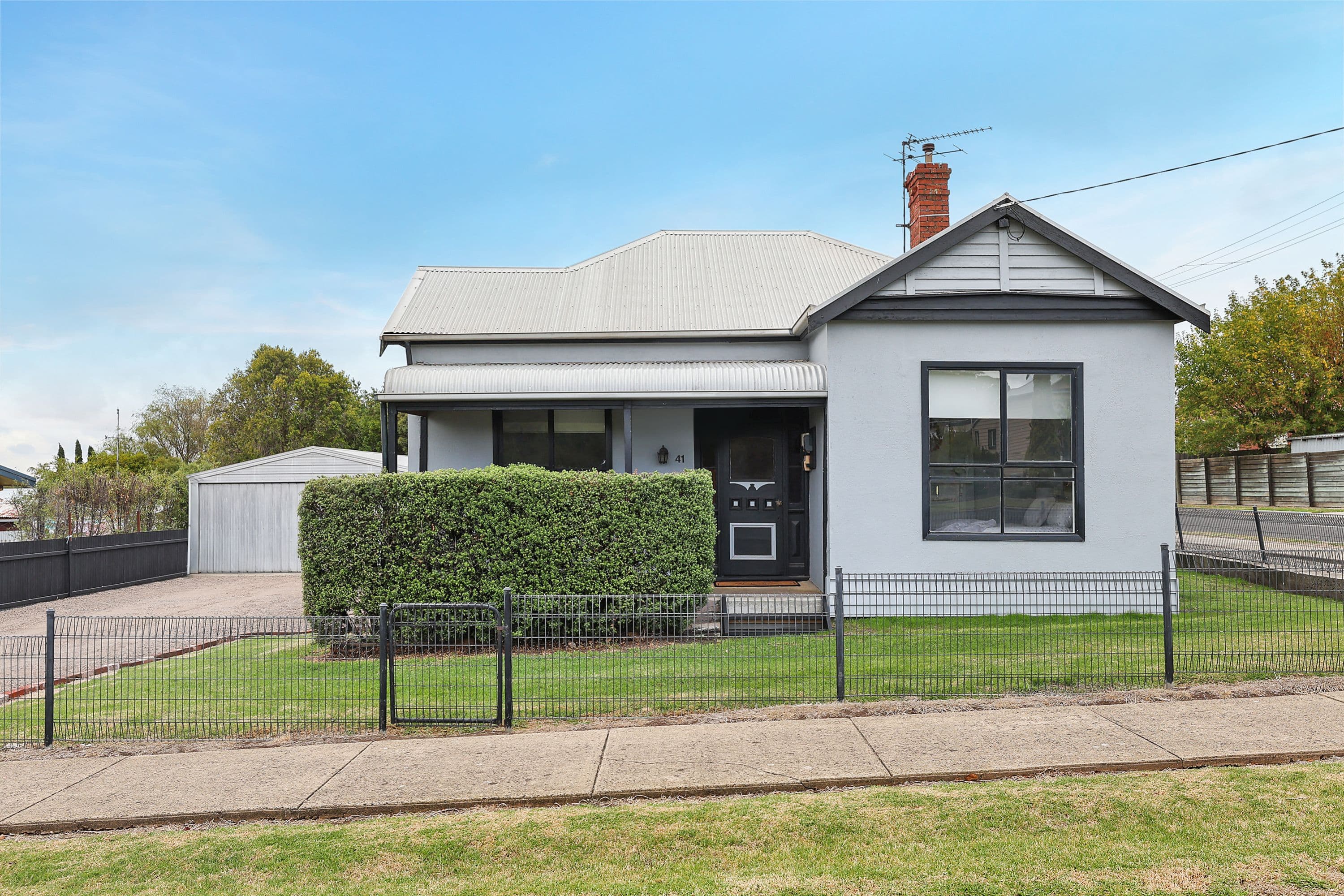 41 Bowen Street, Camperdown VIC 3260, Camperdown - Image 1