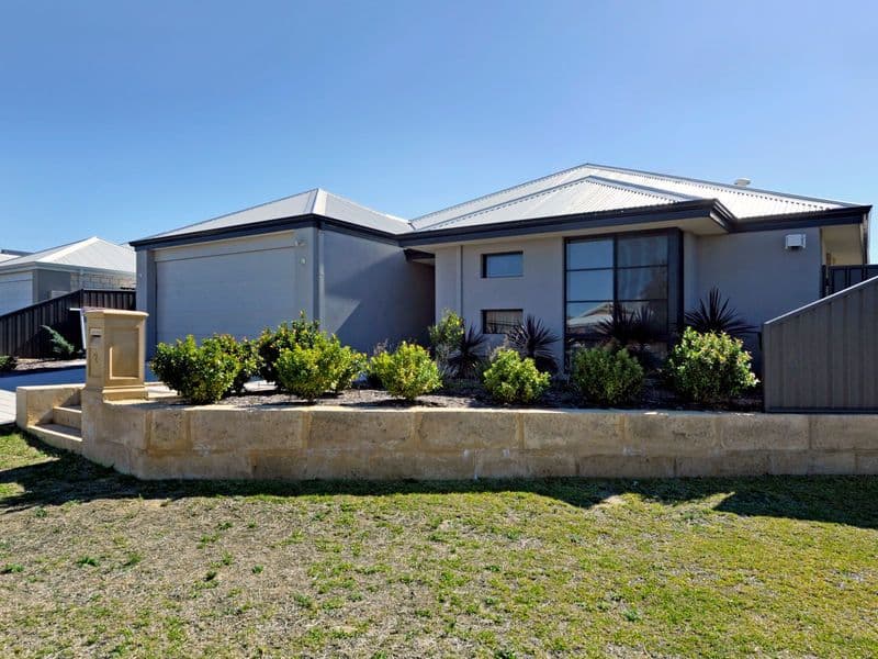 2 Songlark Court, BALDIVIS WA 6171, Baldivis - Image 1