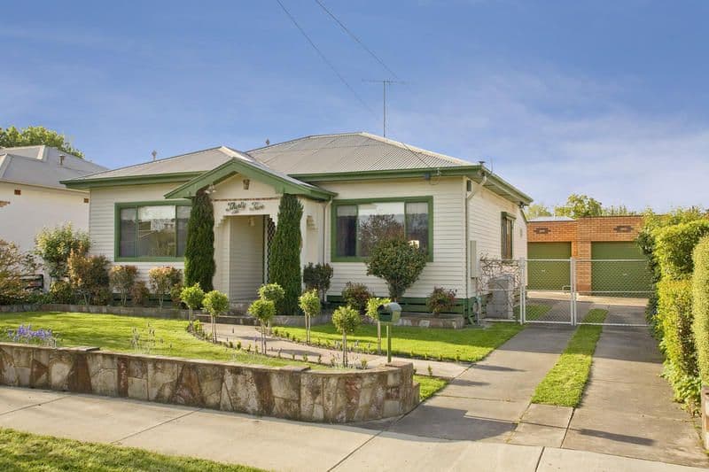 32 Sydenham Avenue, MANIFOLD HEIGHTS VIC 3218, Manifold Heights - Image 1