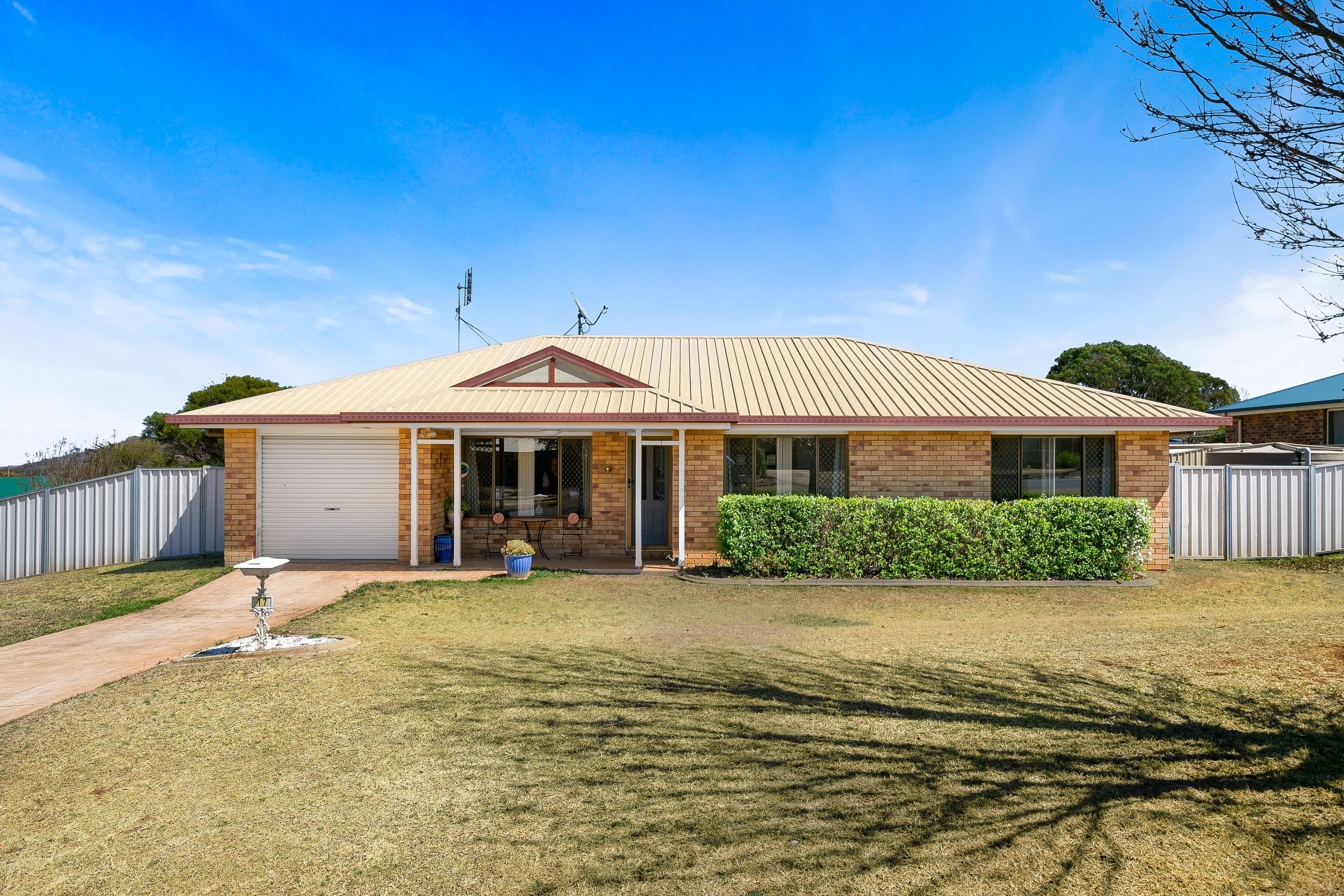 17 Liquidambar Street, Glenvale QLD 4350, Glenvale - Image 1