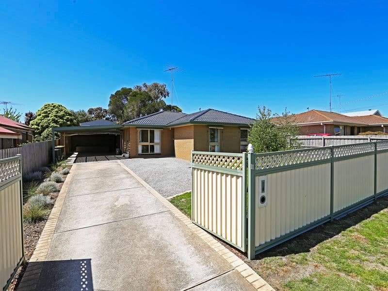 11 Almerta Avenue, CLIFTON SPRINGS VIC 3222, Clifton Springs - Image 1