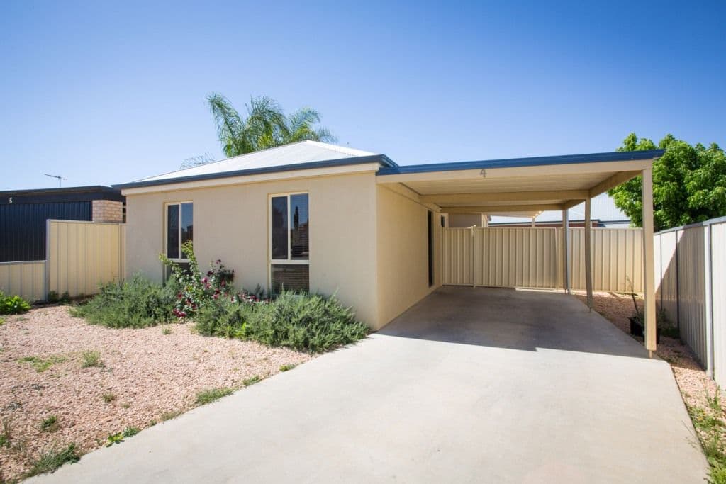 4 Rosedale Court, Buronga NSW 2739, Buronga - Image 1