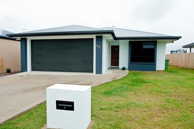 42 Hangan Street, BUCASIA QLD 4750, Bucasia - Image 1