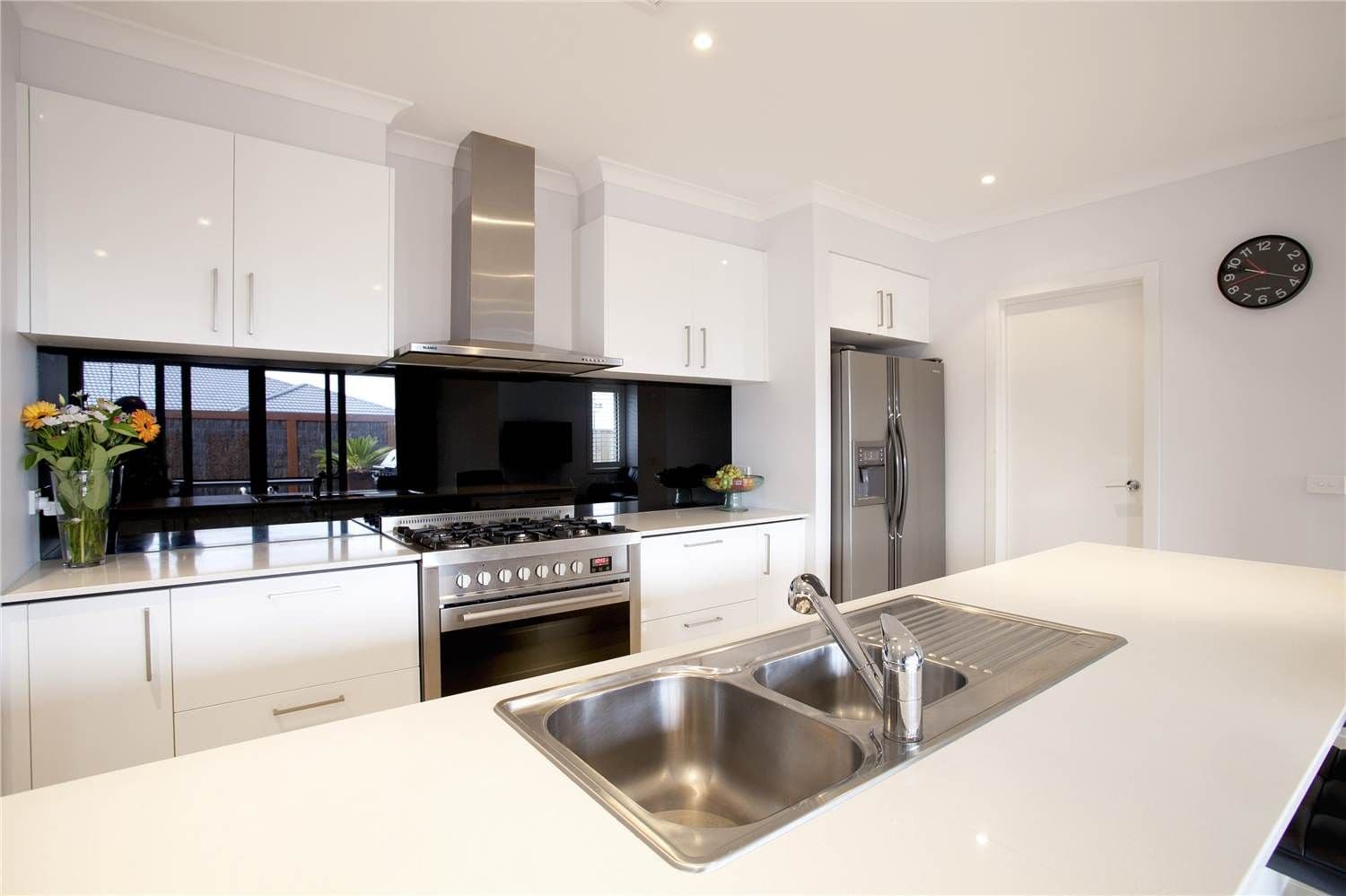 20 Fairvista Avenue, LEOPOLD VIC 3224, Leopold - Image 1