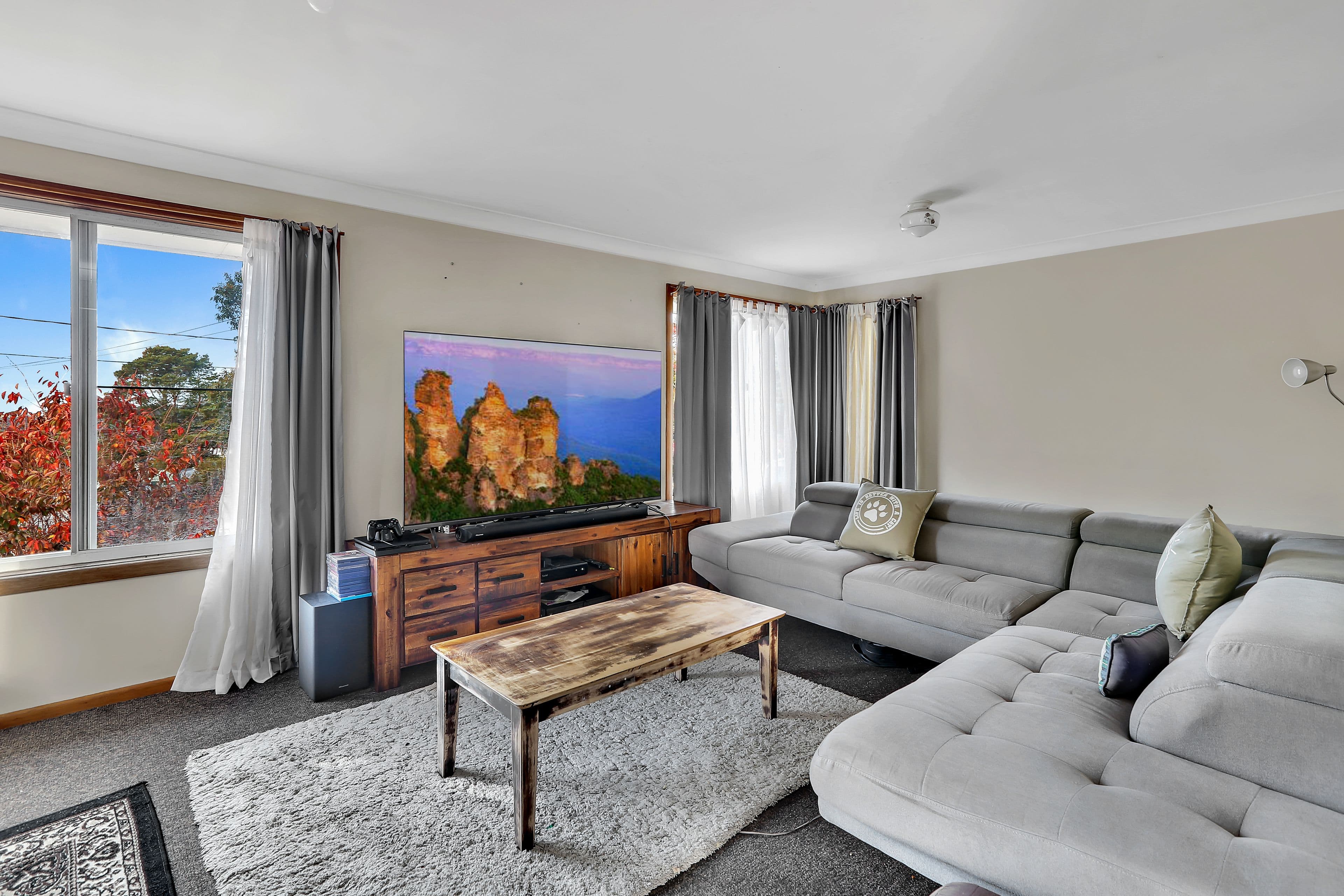82 Barton Street, Katoomba NSW 2780, Katoomba - Image 1