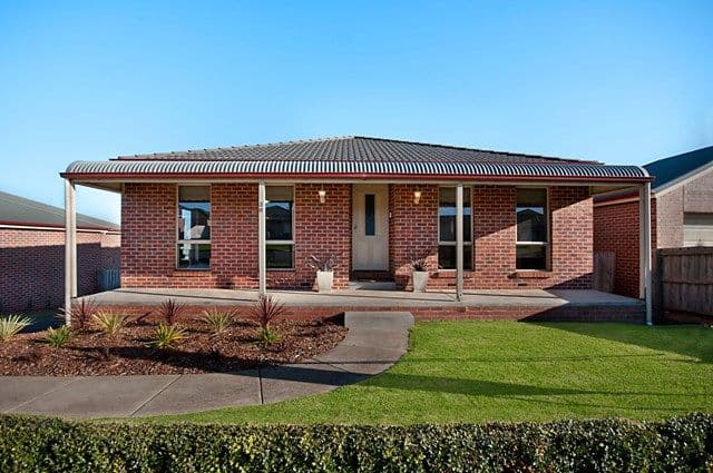 30 Rongoa Drive, WARRNAMBOOL VIC 3280, Warrnambool - Image 1