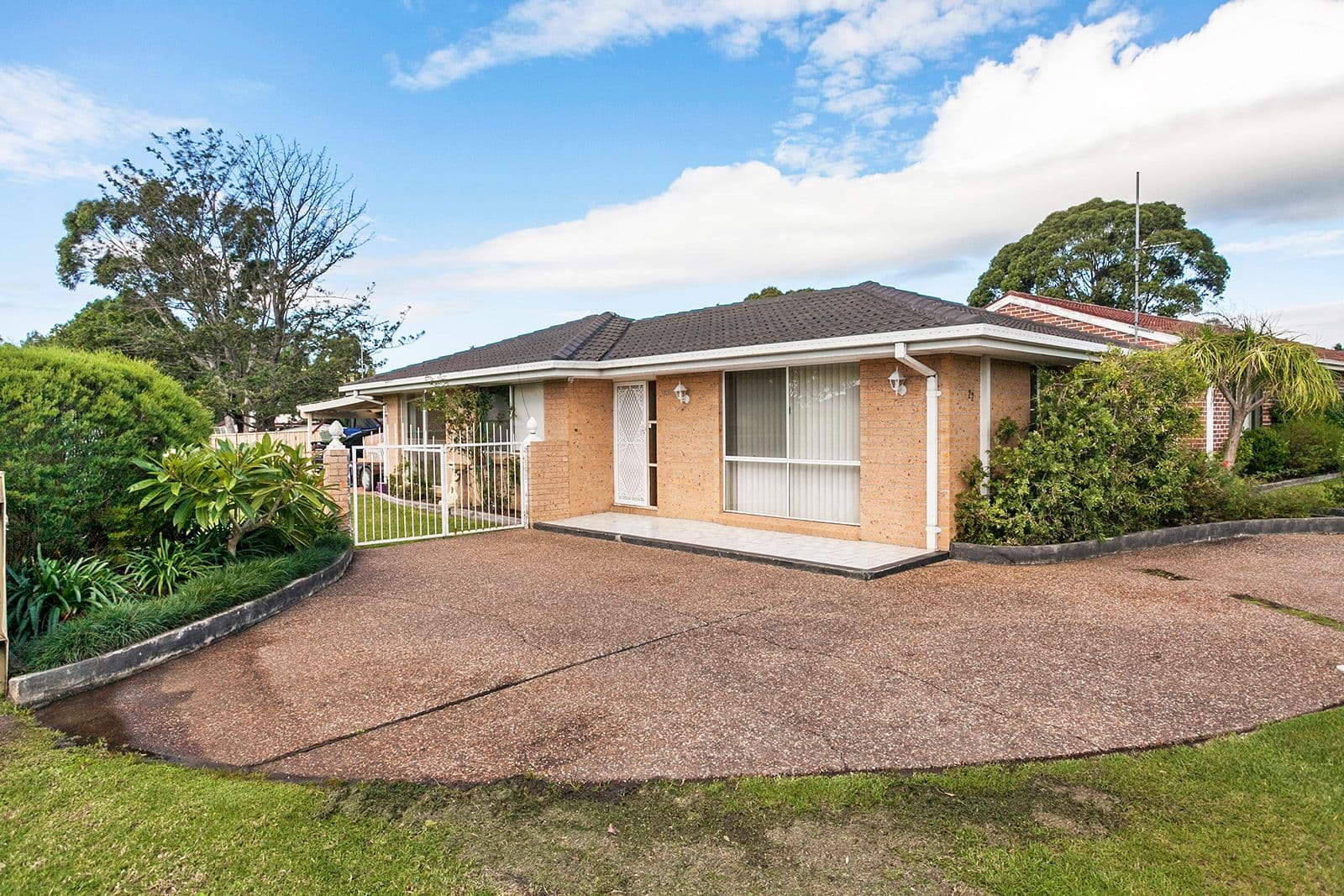 22 Badgery Street, Albion Park - Image 1