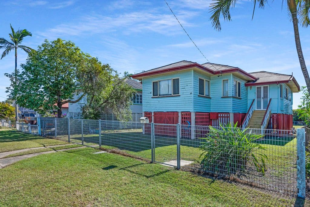 27 Beatrice Street, Walkervale QLD 4670, Walkervale - Image 1
