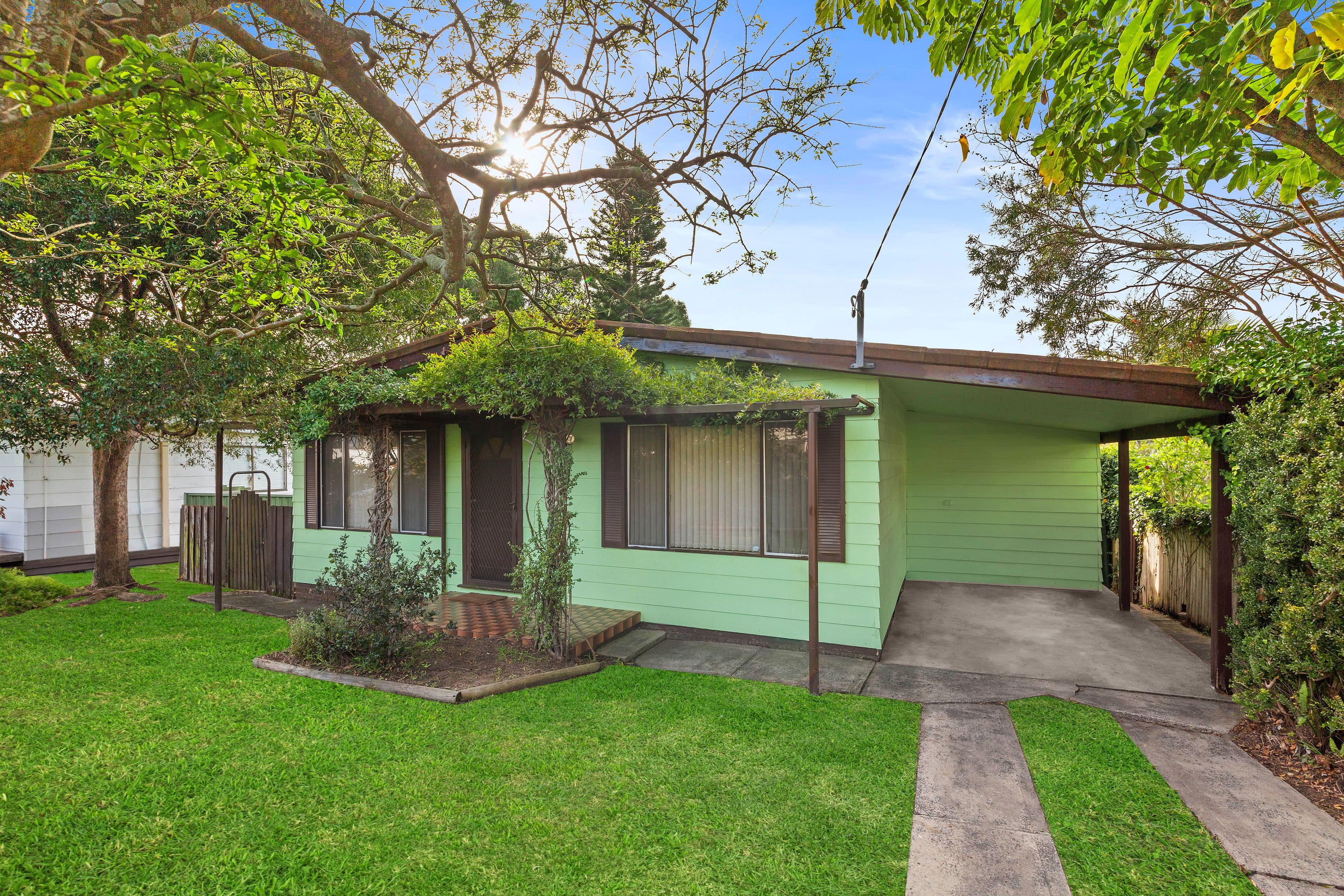 33 Woodlawn Drive, Budgewoi - Image 1