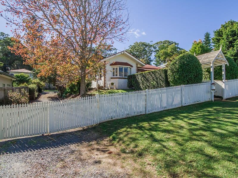 19 Griffith Street, Tamborine Mountain QLD 4272, Tamborine Mountain - Image 1