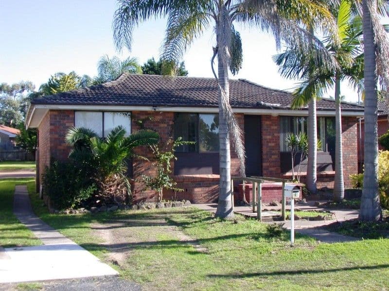 90 Westbrook Parade, GOROKAN NSW 2263, Gorokan - Image 1