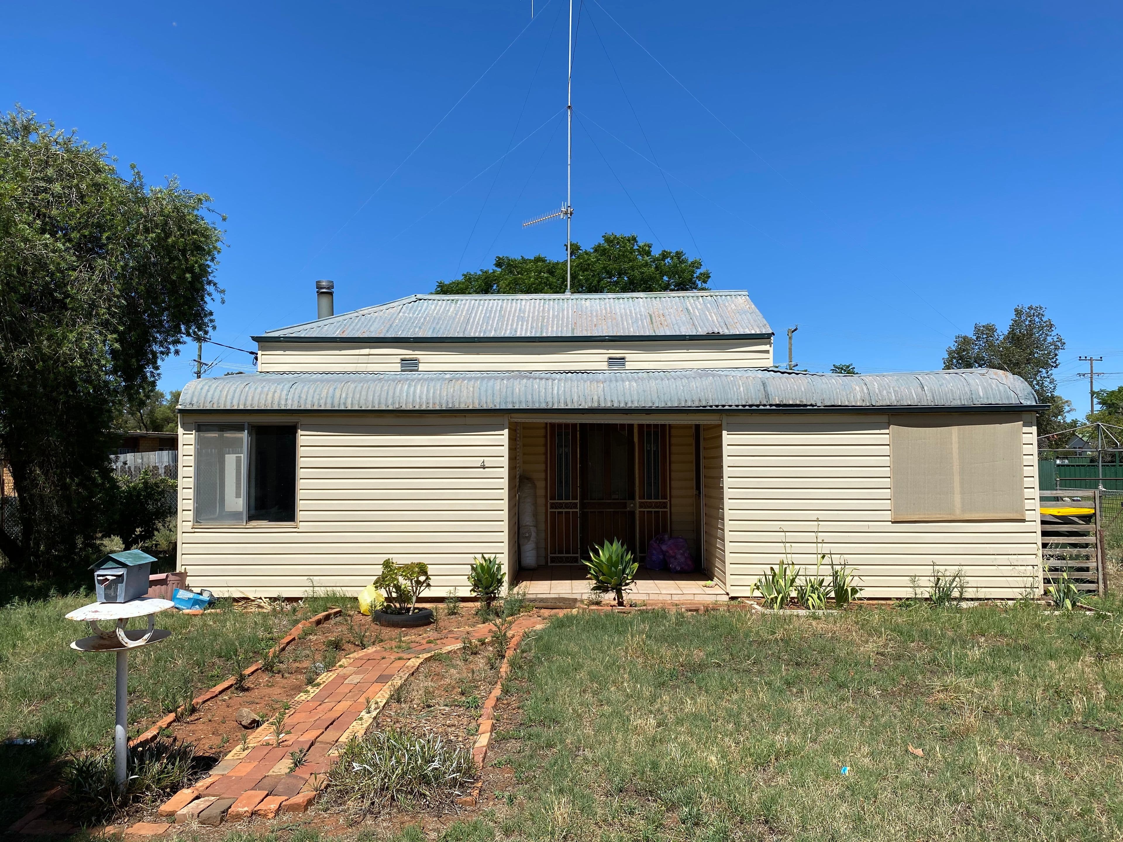 4 Fay Street, Condobolin NSW 2877, Condobolin - Image 1