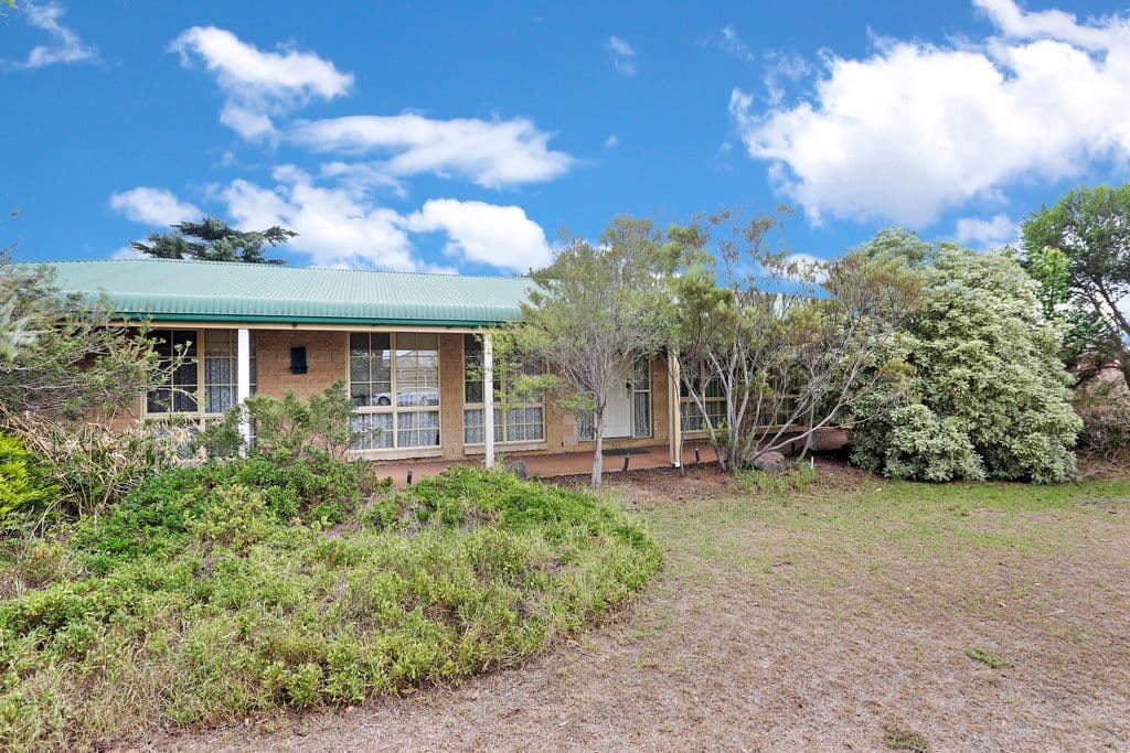 11 St Anthony Court, Lara VIC 3212, Lara - Image 1