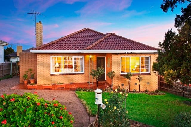 33 St Vigeons Road, RESERVOIR VIC 3073, Reservoir - Image 1